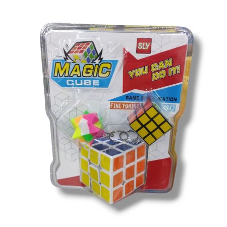 لعبة مكعب روبيك مع مدالية migic cube